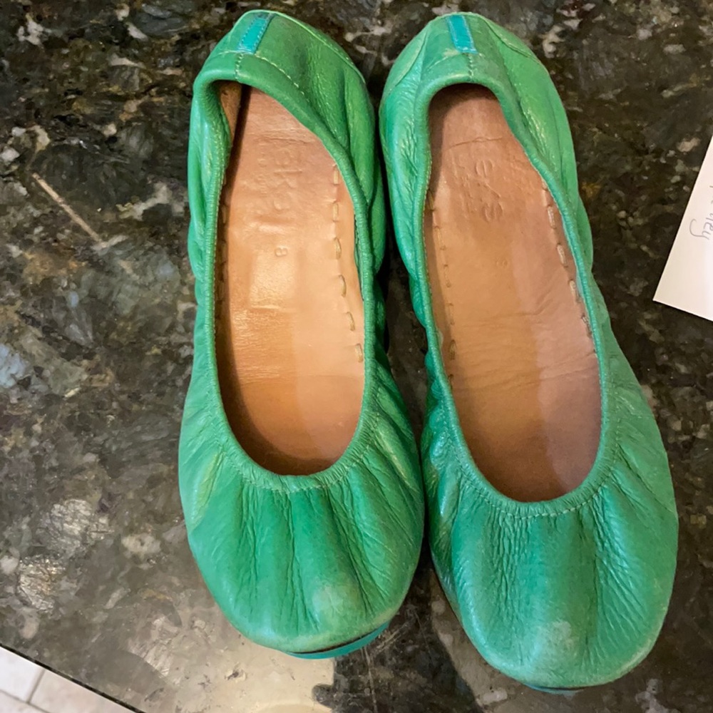 Clover Green Tieks flats, size 8, in used condition